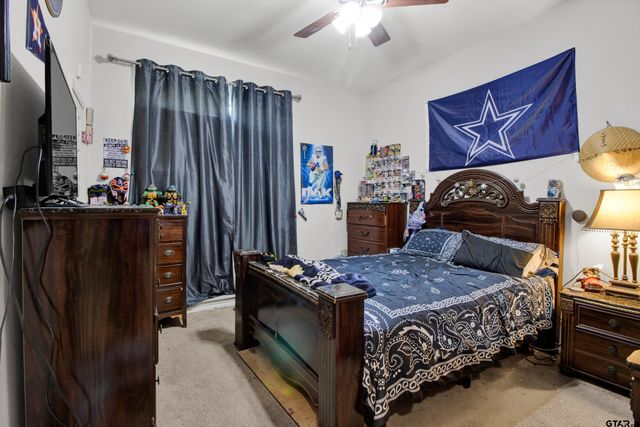 902 Kingsbury Court, Longview, TX 75604