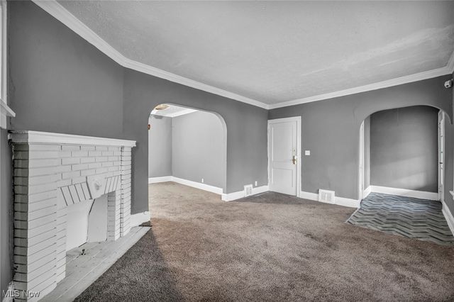 13818 Durkee Avenue, Cleveland, OH 44105