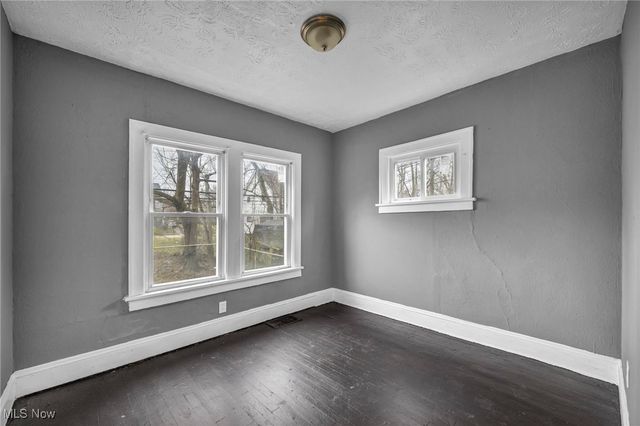 13818 Durkee Avenue, Cleveland, OH 44105