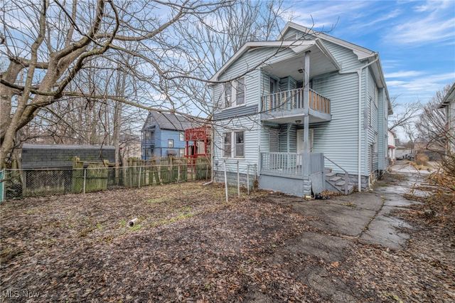 13818 Durkee Avenue, Cleveland, OH 44105