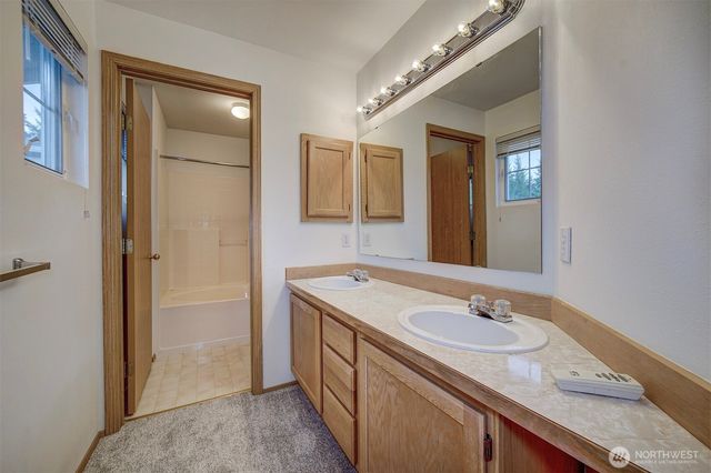 11664 Breckenridge Lane NW, Silverdale, WA 98383