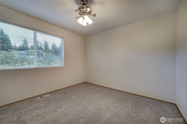 11664 Breckenridge Lane NW, Silverdale, WA 98383