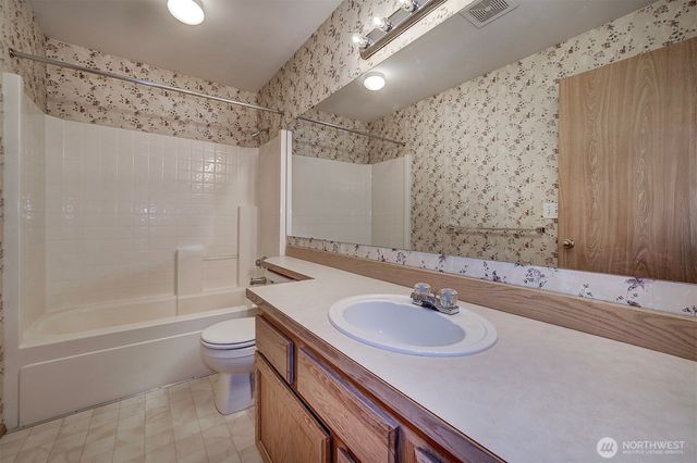 11664 Breckenridge Lane NW, Silverdale, WA 98383