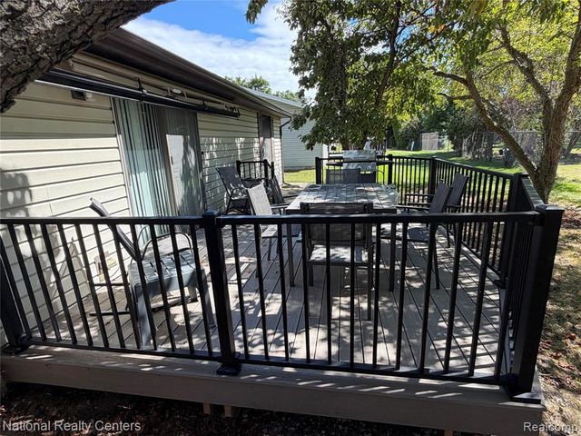 38561 Deer Creek Boulevard, Westland, MI 48185