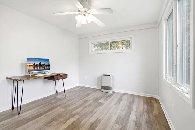 40 Walden Pond Drive, Nashua, NH 03064