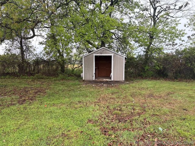 9357 N 547 Road, Hulbert, OK 74441