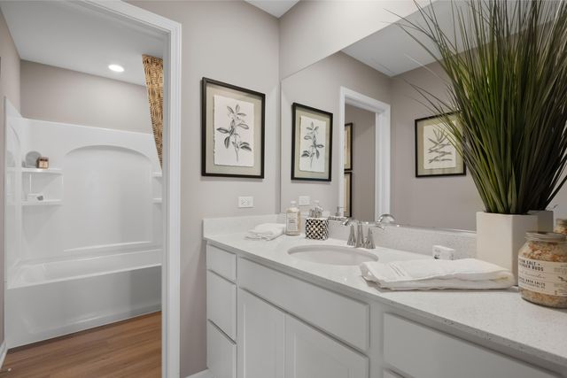 3505 Brander Drive, Valparaiso, IN 46385