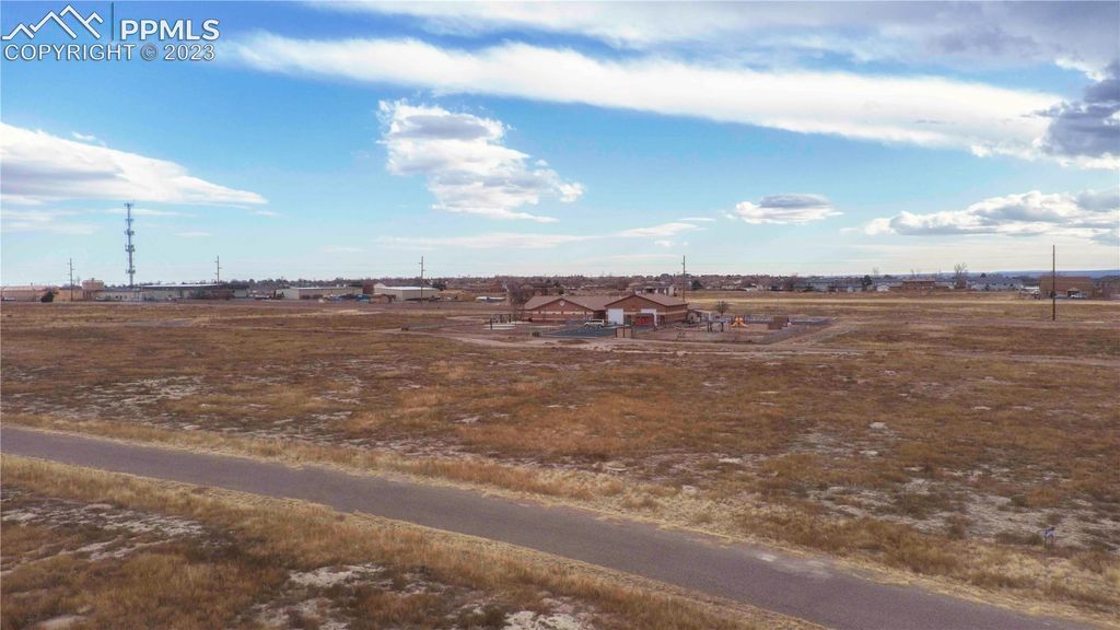 134 W Idaho Springs Drive, Pueblo West, CO 81007 — photo 4