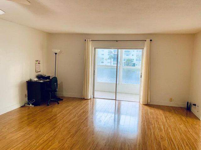 4751 NW 21ST Street 116, Lauderhill, FL 33313