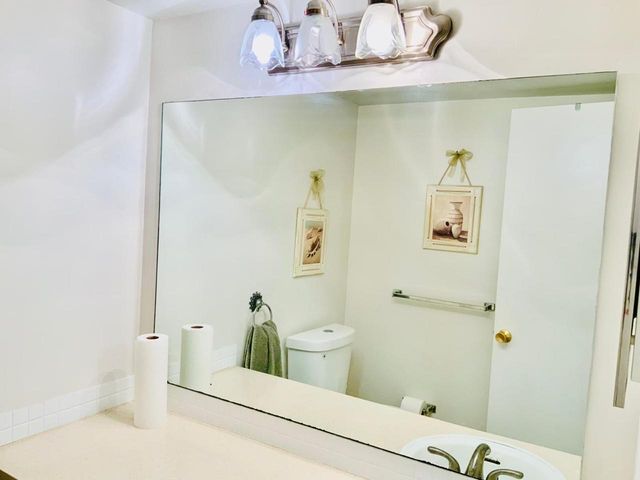 4751 NW 21ST Street 116, Lauderhill, FL 33313