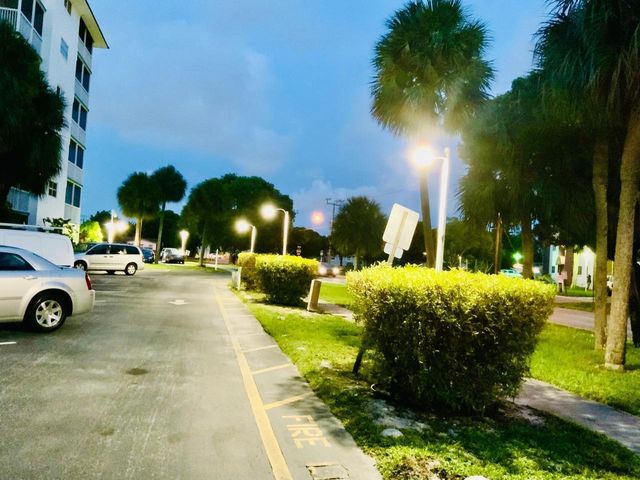 4751 NW 21ST Street 116, Lauderhill, FL 33313