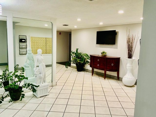 4751 NW 21ST Street 116, Lauderhill, FL 33313