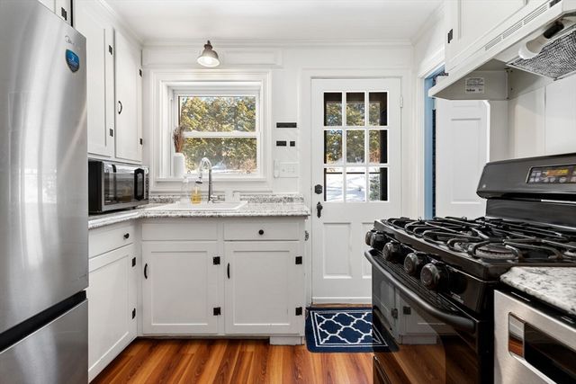 33 West Shore Drive, Marblehead, MA 01945