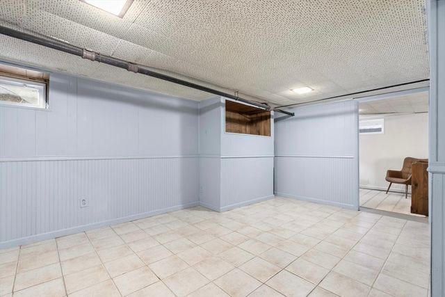 33 West Shore Drive, Marblehead, MA 01945