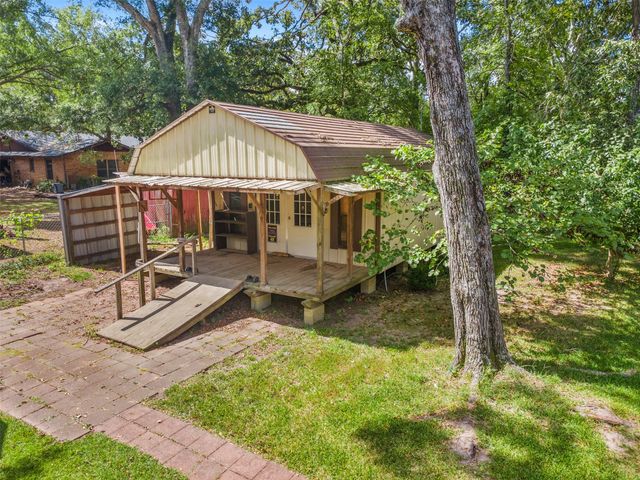 246 Angela Lane, Henderson, TX 75654