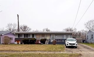 2849 Montgomery Avenue NW, Warren, OH 44485