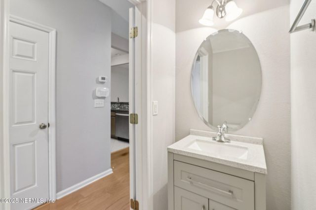 5673 PARKSTONE CROSSING Drive, Jacksonville, FL 32258