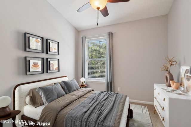 5673 PARKSTONE CROSSING Drive, Jacksonville, FL 32258