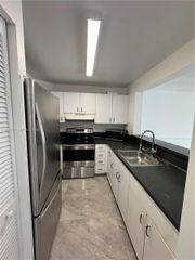 8420 SW 154th Cir Ct 536, Miami, FL 33193