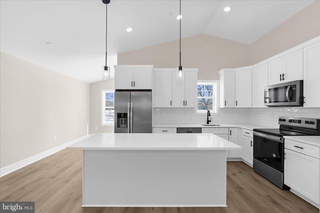 93 EDELTON AVE, Severn, MD 21144