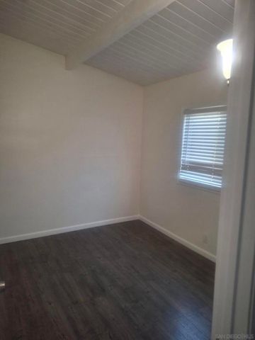 753 E. Indian Rock, Vista, CA 92084