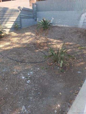 753 E. Indian Rock, Vista, CA 92084