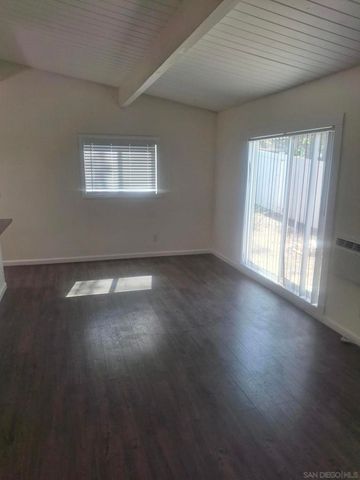 753 E. Indian Rock, Vista, CA 92084