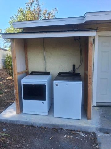 753 E. Indian Rock, Vista, CA 92084