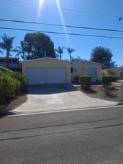 753 E. Indian Rock, Vista, CA 92084