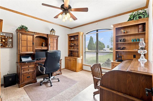 801 Cameron Drive, Yukon, OK 73099