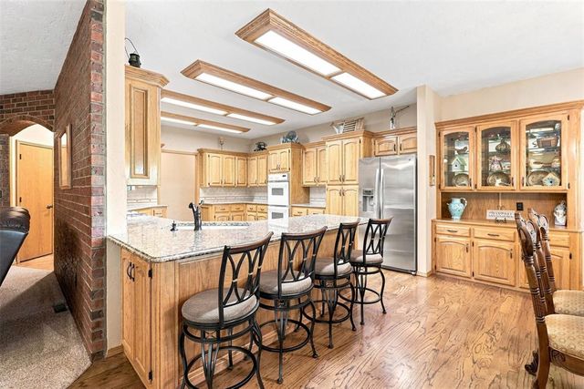 801 Cameron Drive, Yukon, OK 73099