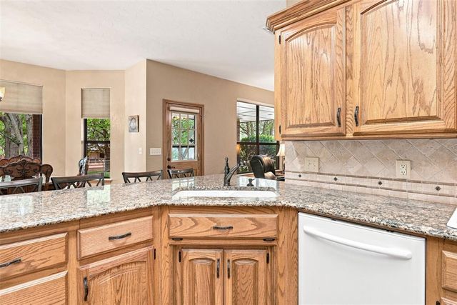 801 Cameron Drive, Yukon, OK 73099
