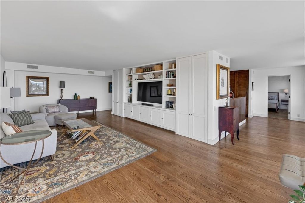 3111 Bel Air Drive 7D, Las Vegas, NV 89109 — photo 4