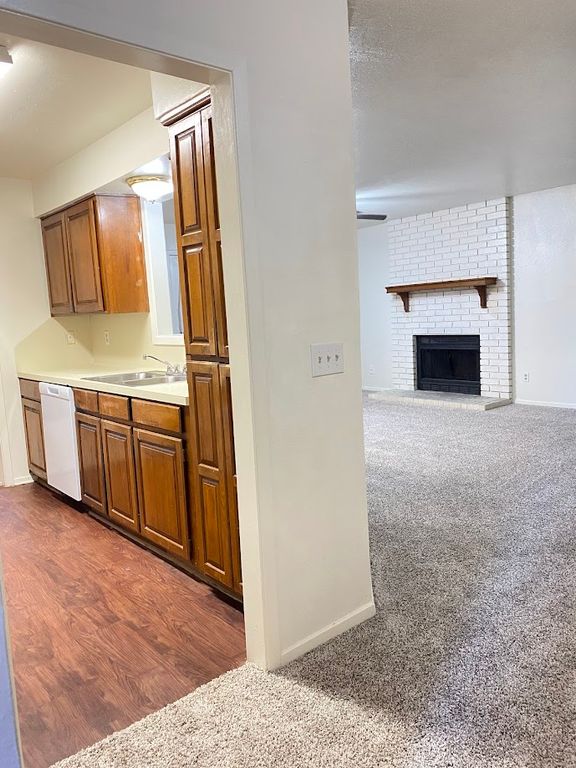 1305 West Villa Maria Road B101, Bryan, TX 77801 — photo 2