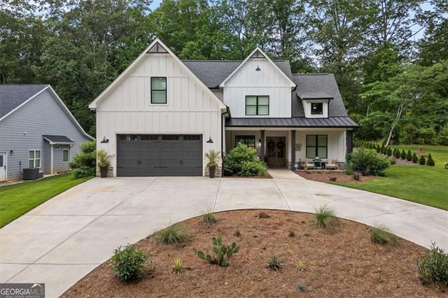 2490 S Carroll Court S, Villa Rica, GA 30180