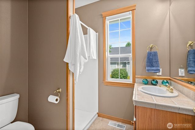 2111 Huntington Loop SE, Olympia, WA 98513