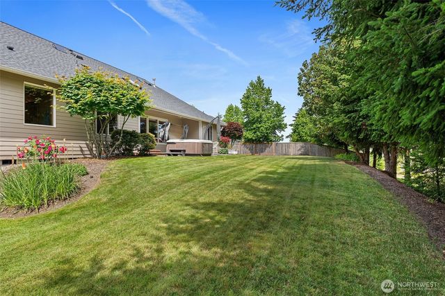 2111 Huntington Loop SE, Olympia, WA 98513