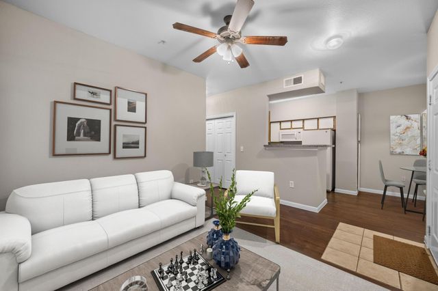 2320 Gracy Farms LN 313, Austin, TX 78758