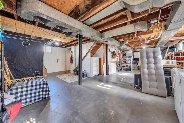 2432 Massachusetts AVE, Roanoke, VA 24017