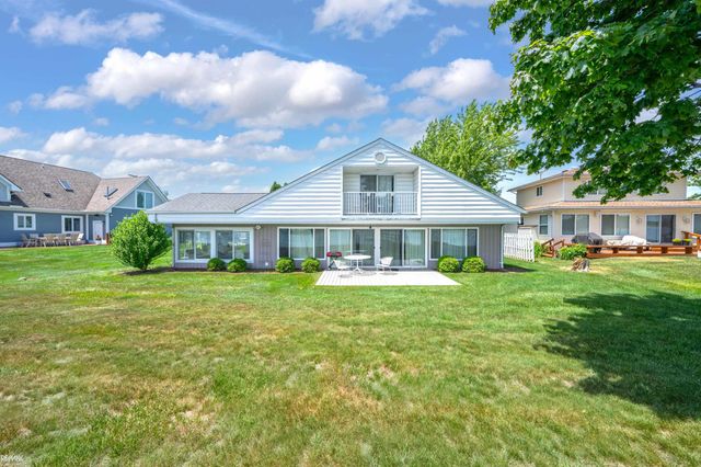 8563 South Channel Drive, Harsens Island, MI 48028