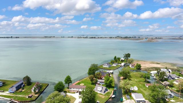 8563 South Channel Drive, Harsens Island, MI 48028