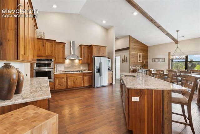 5542 North Road, Divide, CO 80814
