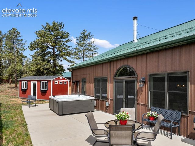5542 North Road, Divide, CO 80814