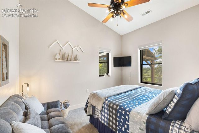 5542 North Road, Divide, CO 80814