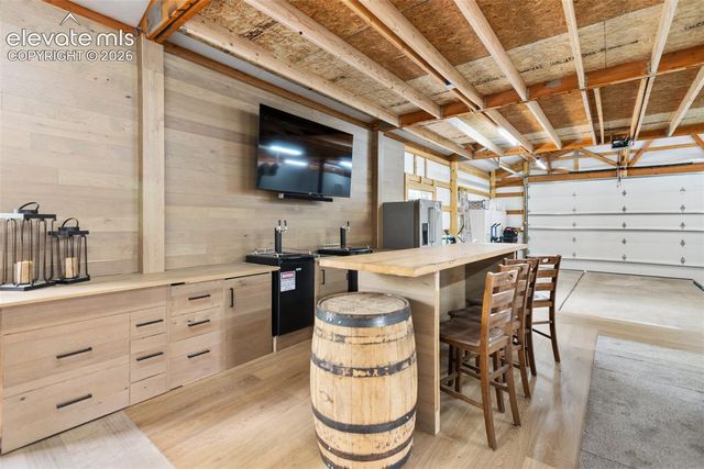 5542 North Road, Divide, CO 80814