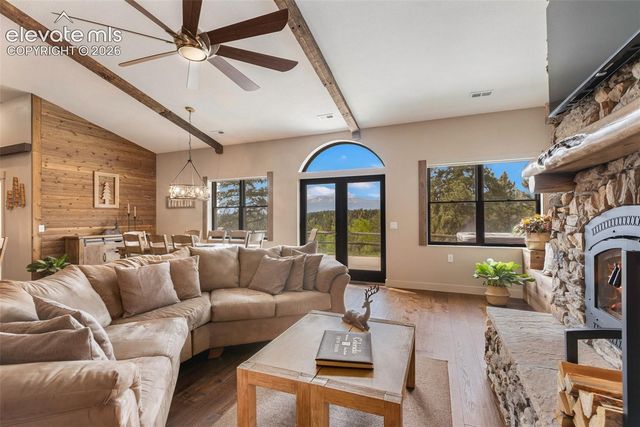 5542 North Road, Divide, CO 80814
