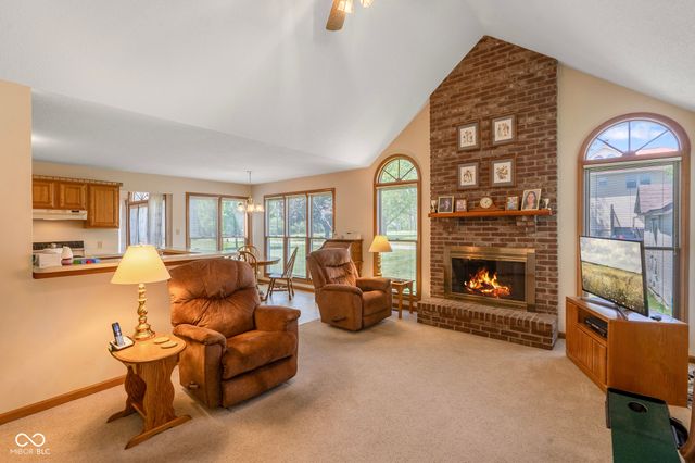 601 Coventry Drive, Seymour, IN 47274