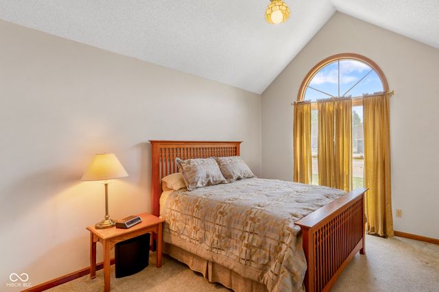601 Coventry Drive, Seymour, IN 47274