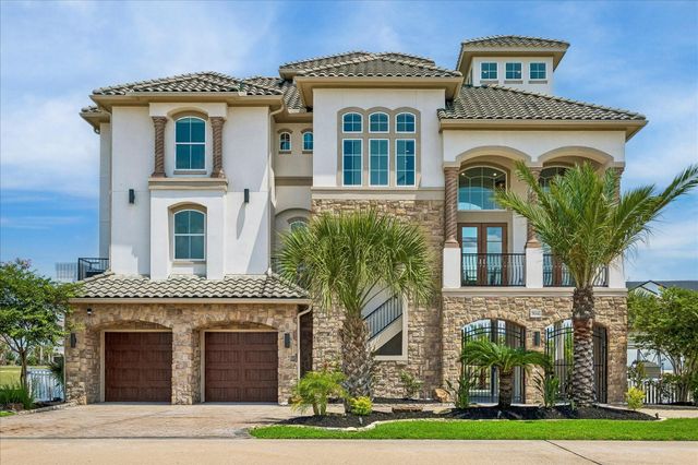 9 Loggerhead, Hitchcock, TX 77563