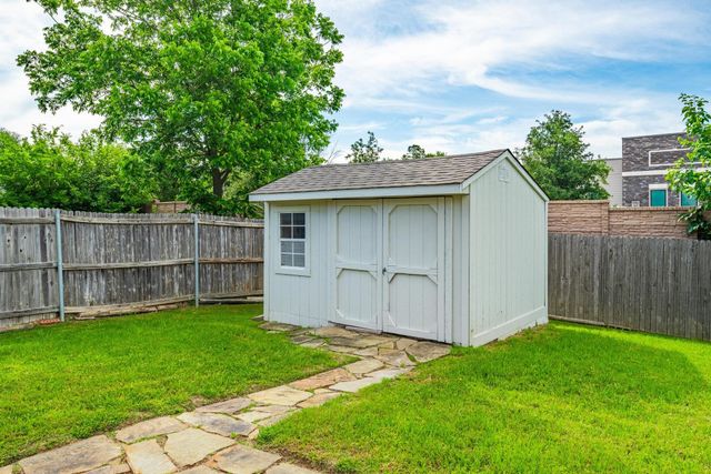 622 Coal Creek Drive, Mansfield, TX 76063
